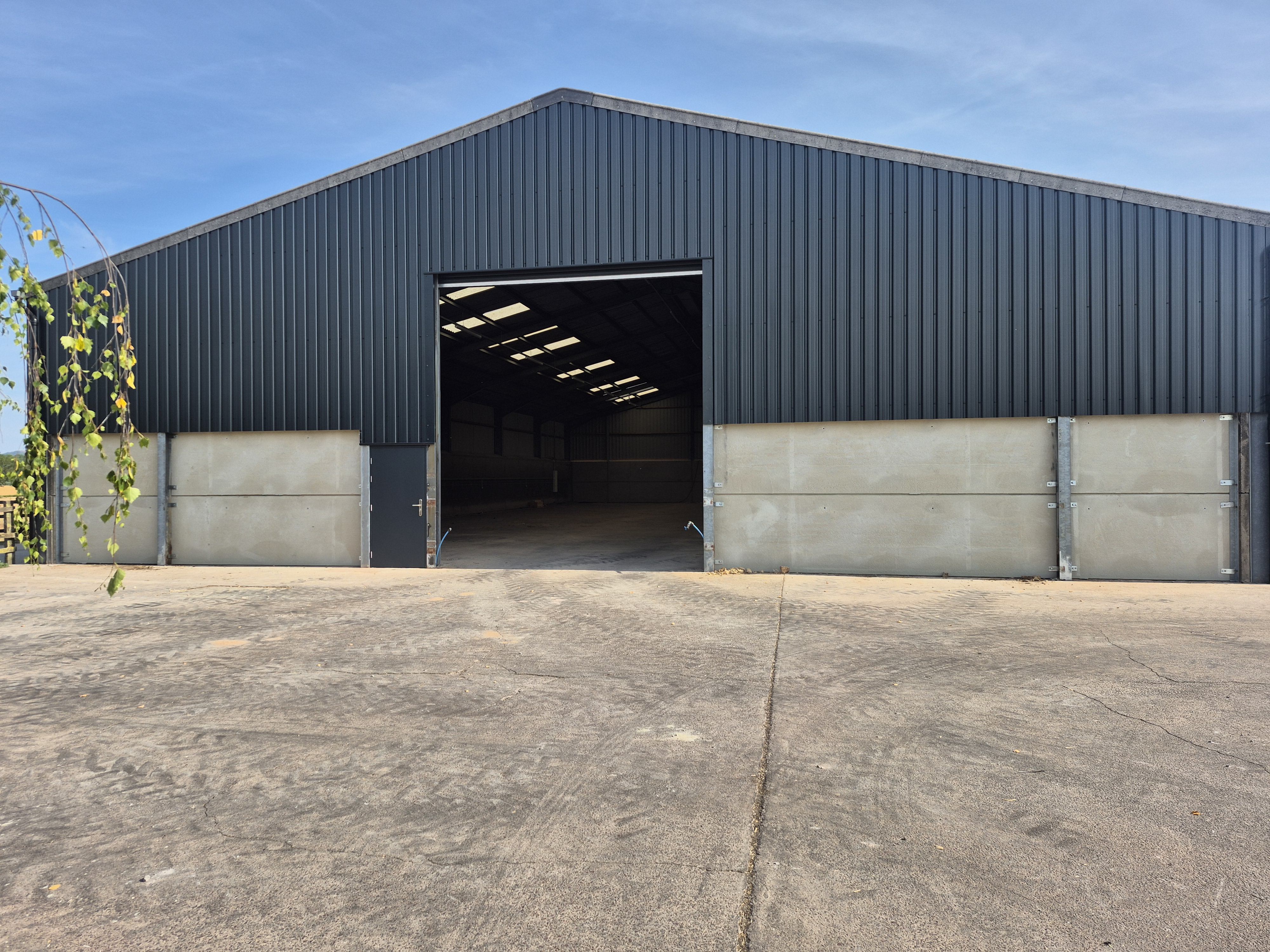 Unit 17 The Hawthorns