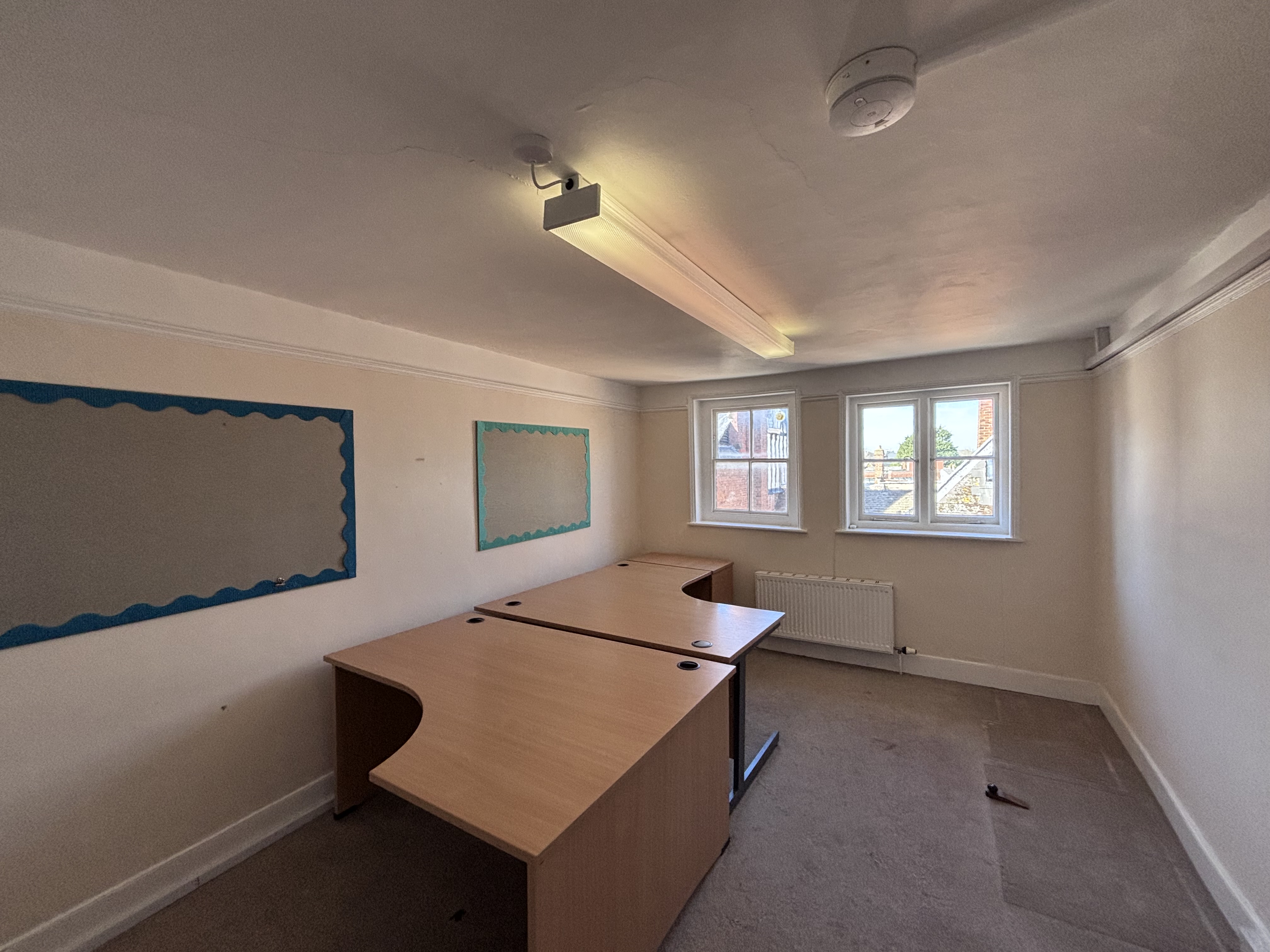 3 College Green 5861