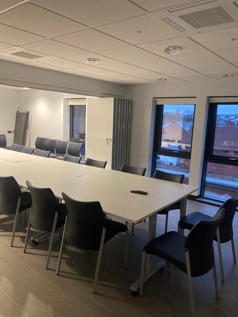 2nd floor - meeting room 1 002.jpg